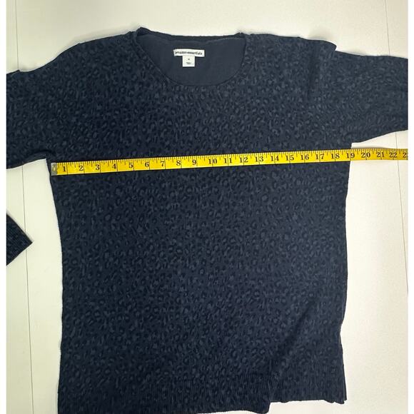 Amazon Essentials Women’s Leopard Print Sweater - Size M - Picture 3 of 8